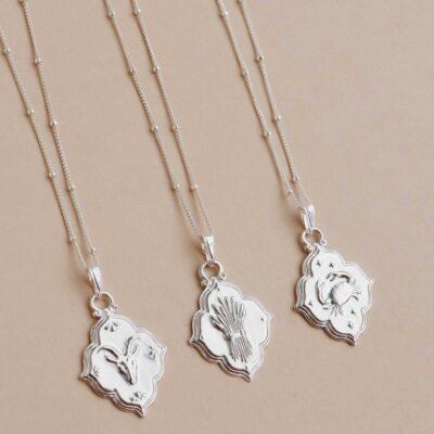 Necklaces Wolf & Moon  | Zodiac Necklace – Silver