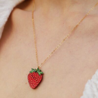 Necklaces Wolf & Moon  | Strawberry Necklace Ii